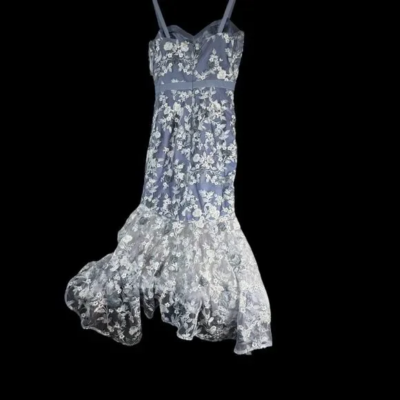 Chi Chi London NWT Blue Peplum Embroidered Lace Bodycon Dress Sz UK 8/US 4